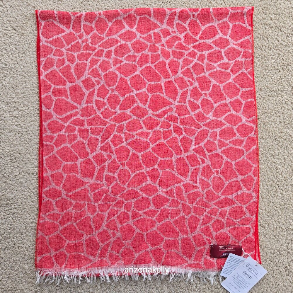 NWT Linen Scarf Gaudí Barcelona Spain Architect--Diagonal Prestige Limited Editi - Picture 9 of 12